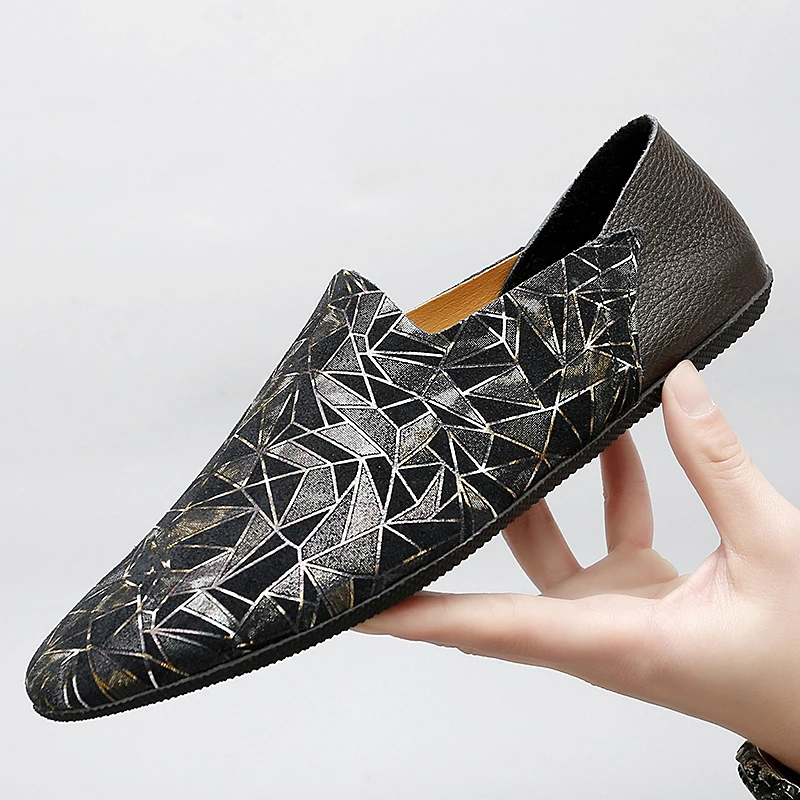 الأوروبية الأمريكية ربيع الخريف ضوء الرجال الفاخرة ثنائي الغرض حذاء كاجوال مطبوعة تنفس المضادة للانزلاق شهم أحذية أنيقة