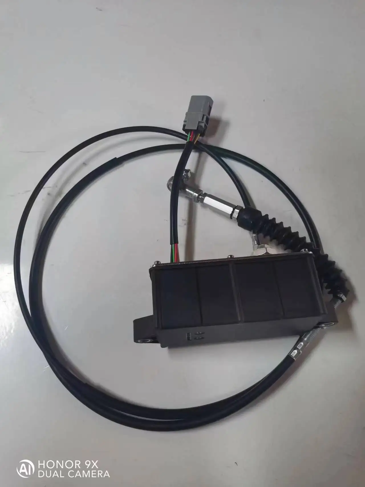 523-00008 300513-00008 محرك الخانق E/G. التحكم في المحرك ASS'Y لحفارة دوسان دايو DH225-7 340LC-V DX300LCA DH300-7