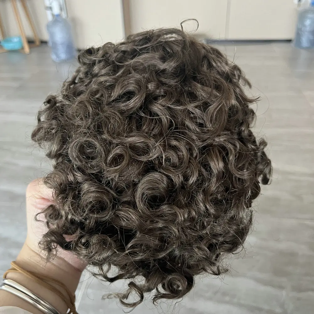 20mm Lockiges, super langlebiges Q6Men Toupet, grau, schwarz, blond, Echthaar, französische Spitze & dünne PU-Basis, unsichtbare, gebleichte Knoten, Herrenperücke – Detail 5