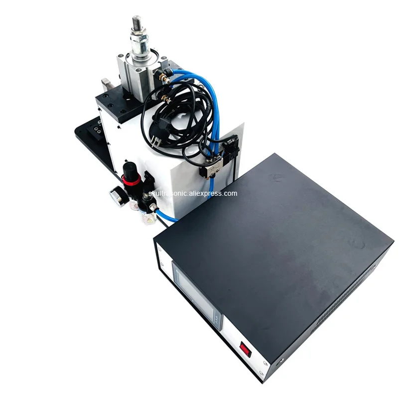 3000W Ultrasonic Welding Machine For Welding Stacked Electrode Sheets Copper and Aluminum Tabs For Pouch Cells Making