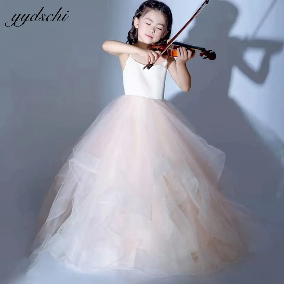 

Elegant Pink Tulle Ruffles Ball Gown Flower Girl Dress For Wedding 2023 Sleeveless Violin Performance Kids First Communion Gowns