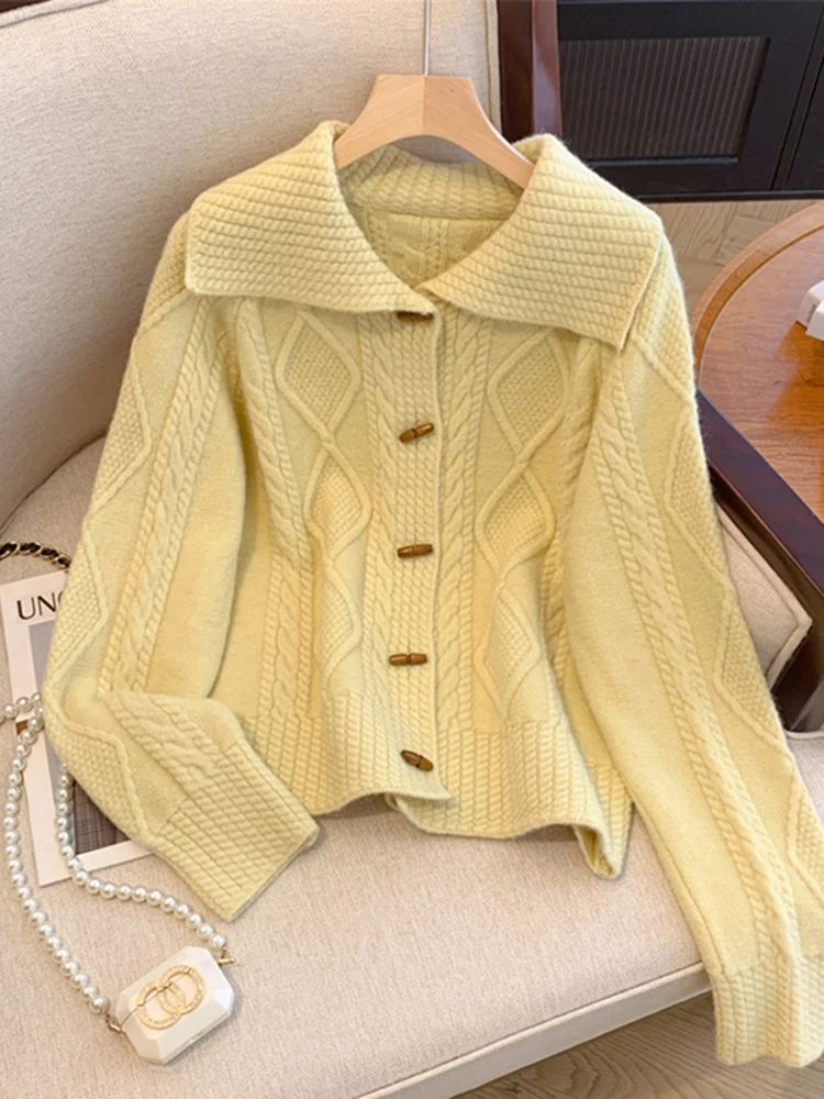 Modischer Langer Strickpullover für Damen, Locker Geschnittene Winter-Oberbekleidung mit Knöpfen, Süßer Campus-Stil für Reisen und Freizeit