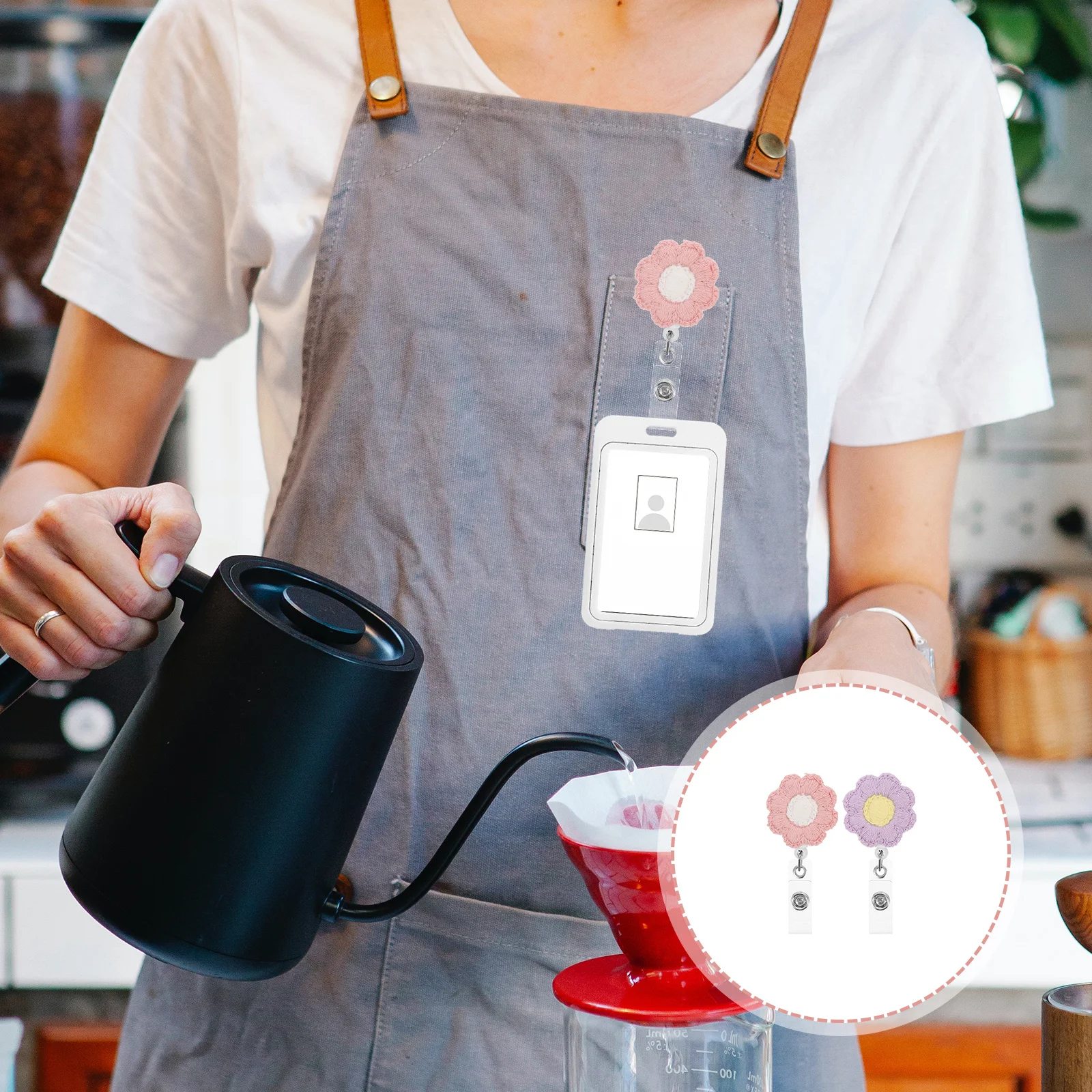 

2pcs Sunflower Shape Retractable Badge Holder Abs Felt Material Id Cards Holder For Nurses Security Staff Outdoor Workers Phone