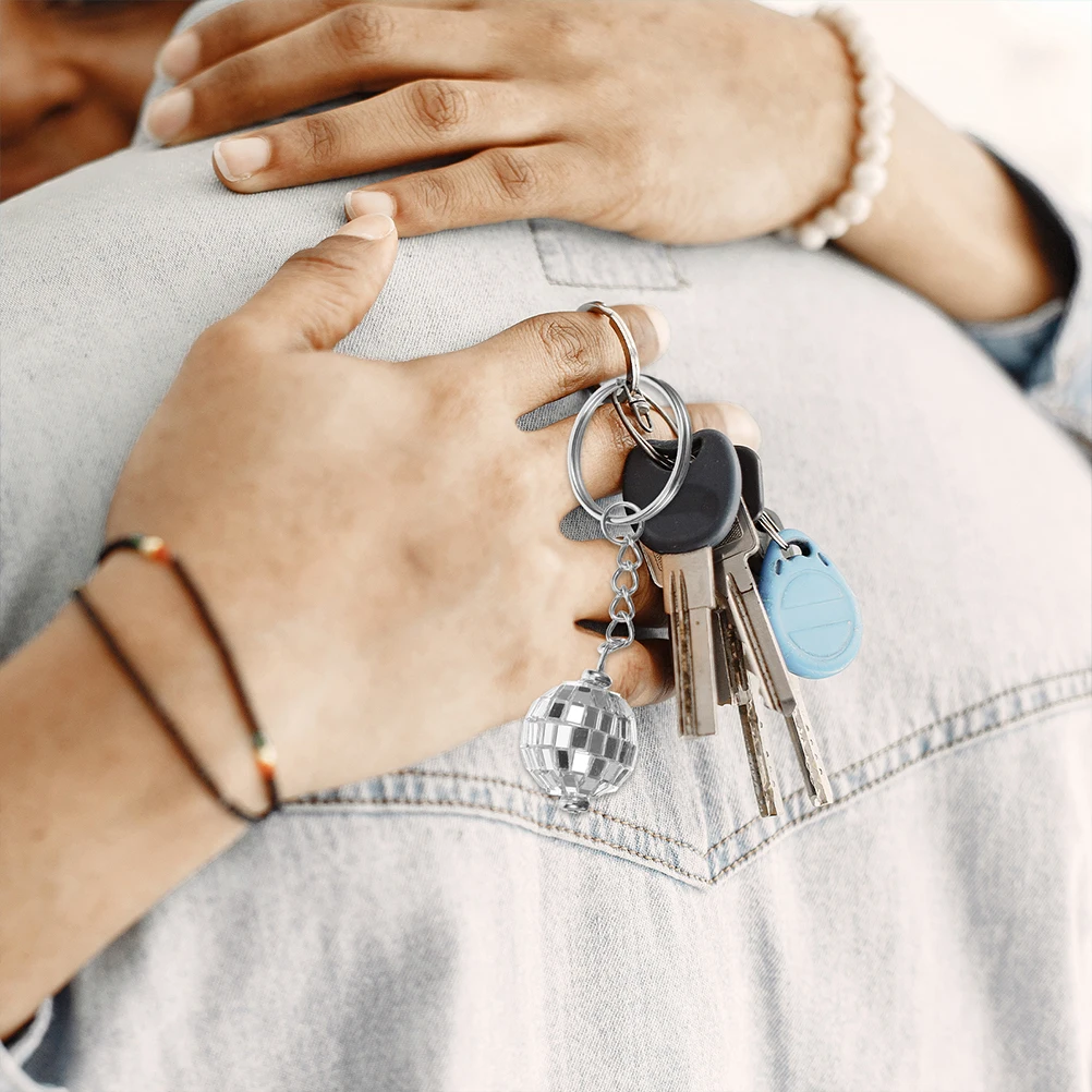 

1pcs Retro Keychains 20mm Disco Ball Pendant Keychain Decor Disco Ball Keychain Pendant Mirror Plastic Bag Supply