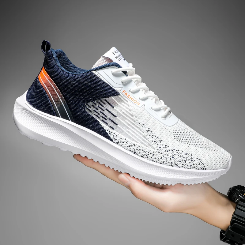 Nouvelles chaussures pour hommes de printemps et d'automne: chaussures de ville respirantes, course en plein air à semelles souples, mocassins légers pour hommes
