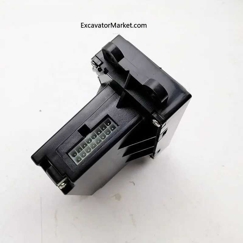 Excavator Accessories for Excavator Accessories Sunward Yuchai YC35 60 85 135 230-8 Air Conditioner Panel Controller Switch