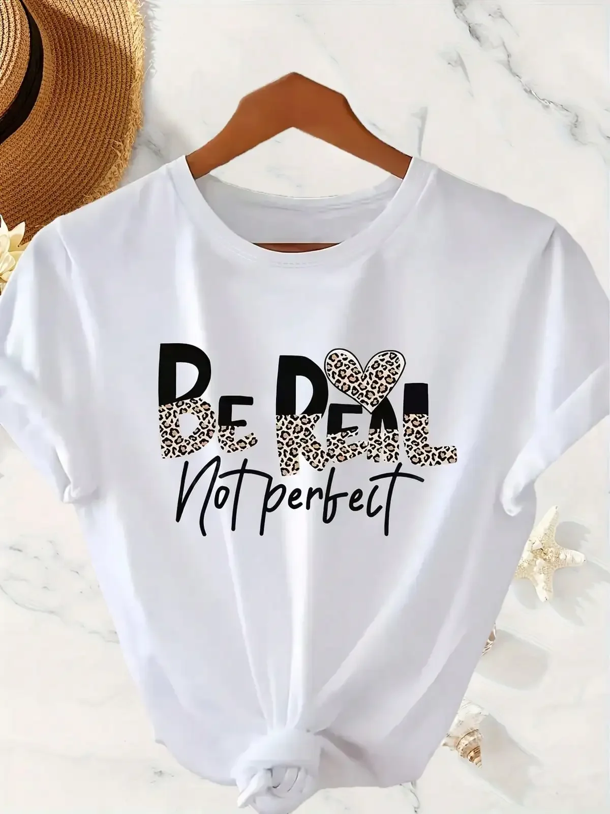 Plus Size - Plus Size - Plus Size Elegant Letter Love Print T-Shirt, Casual Crew Neck Short Sleeve Top, Spring And Summer Women'S Clothing Machine Washable,Breathable And Comfortable Short-Sleeved Round-Neck Top, Suitable For All Seasons,