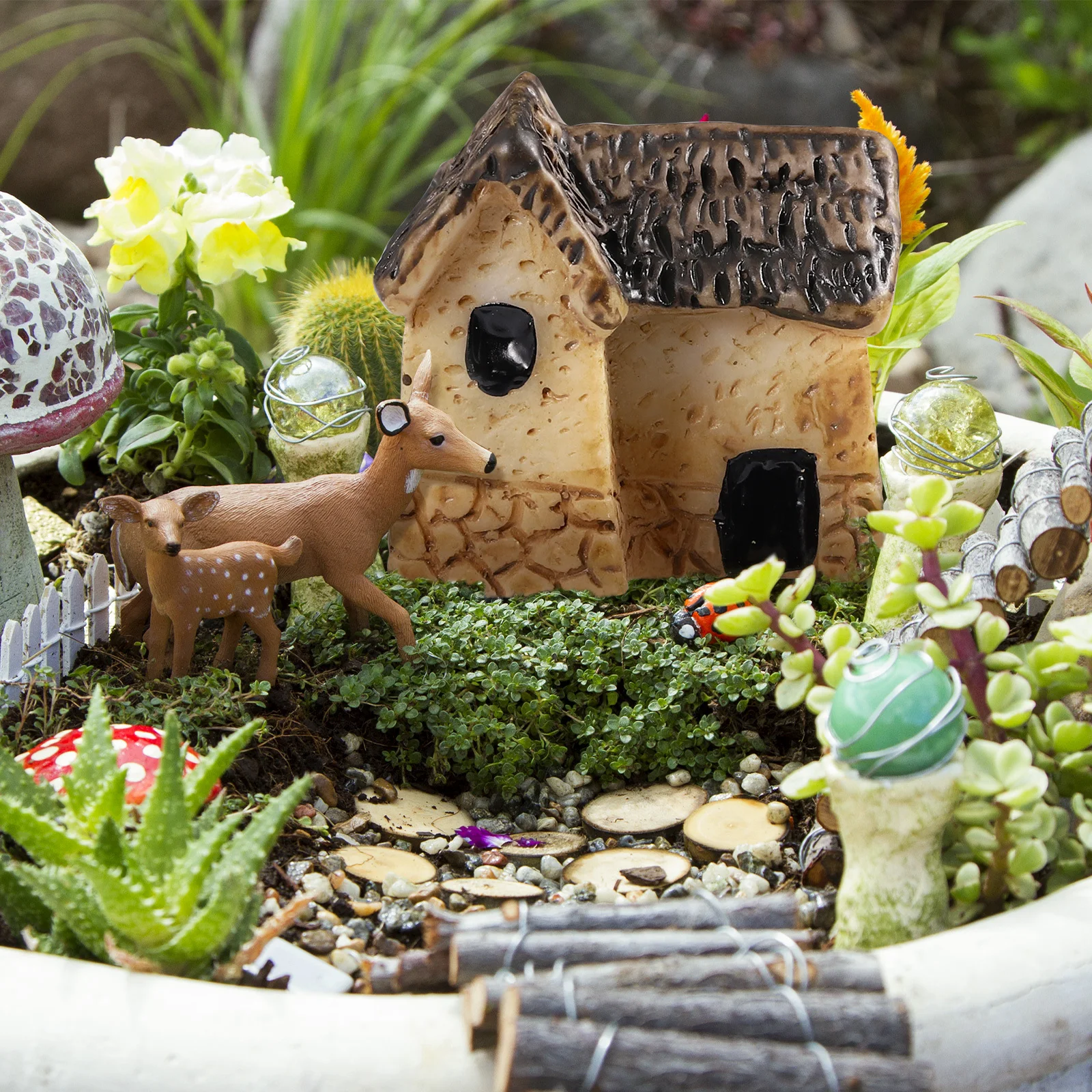 

4Pcs Resin Mini Micro Landscape Decoration Rustic Village Shapes Creative Bonsai Miniatures Miniature Village