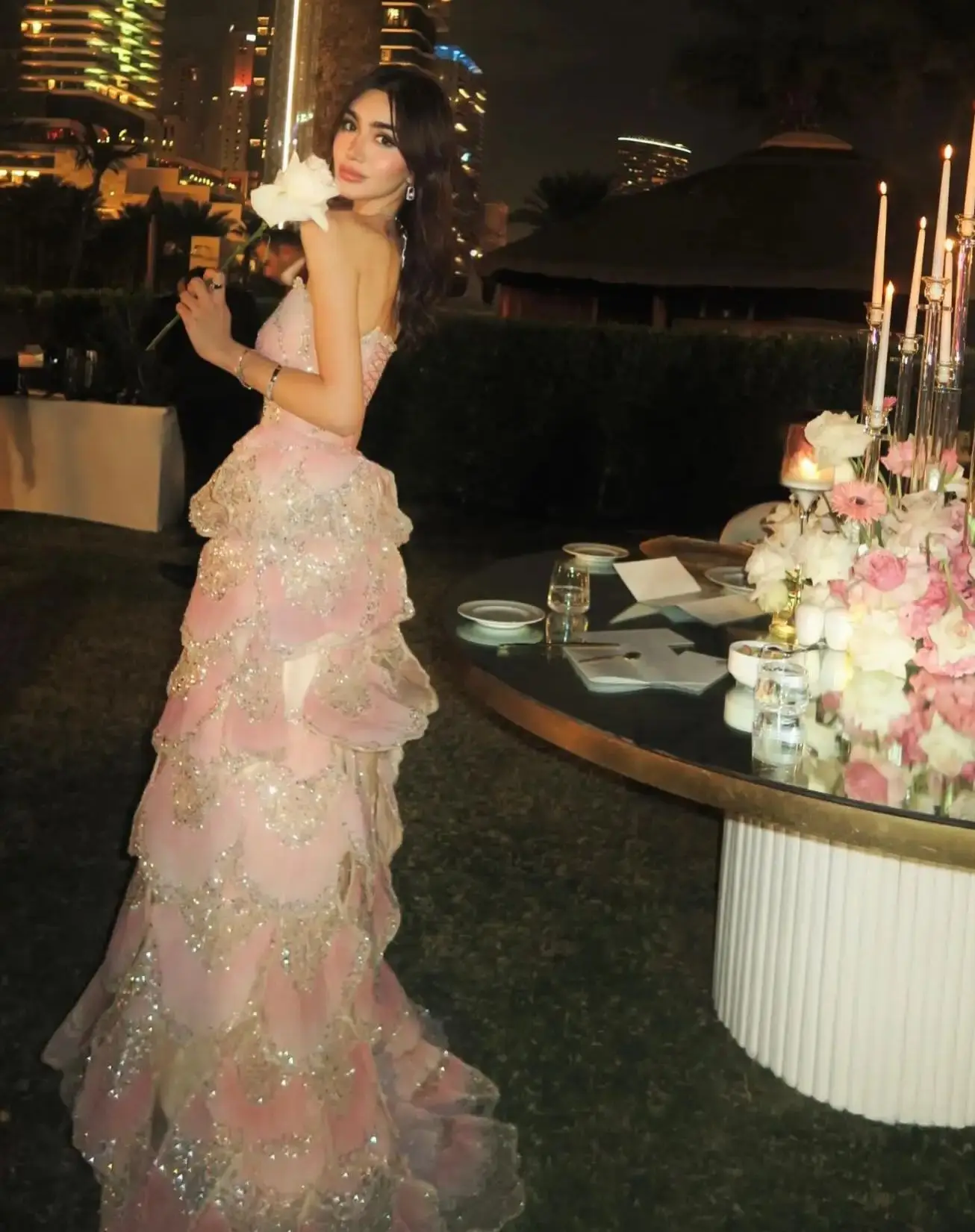 

Ofherown Pink Strapless Sequin Evening Gown Luxury Tiered Ruffle Prom Dress Dubai Wedding Party Formal Gown for Women New Design