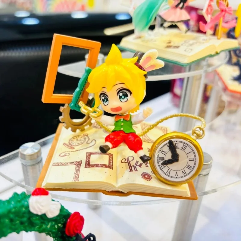 本物のレメント初音ミクミステリーボックス秘密の魔法の森ブラインドフィギュアコレクタブルデコレーションおもちゃファン向け