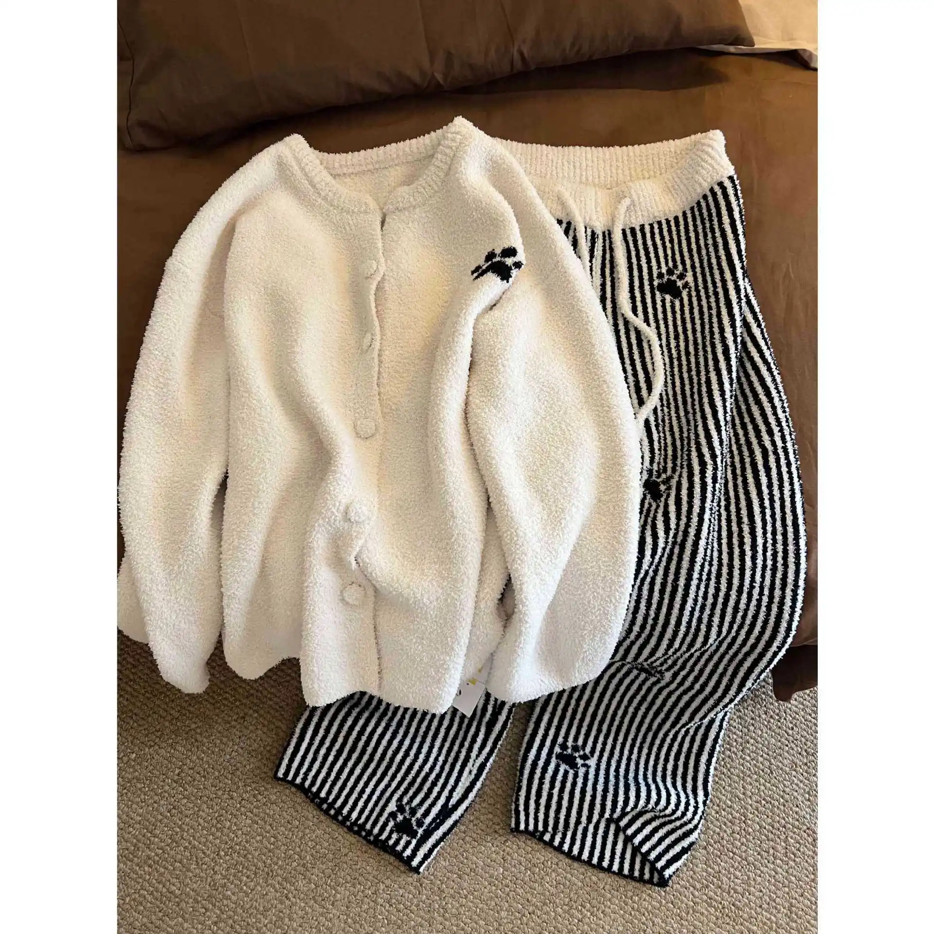 

Soft Cozy Cat Paw Half-fleece Knitted Set Women Autumn Winter Thick Warm Cardigan Top + Trousers 2-piece Homewear Set Pajamas
