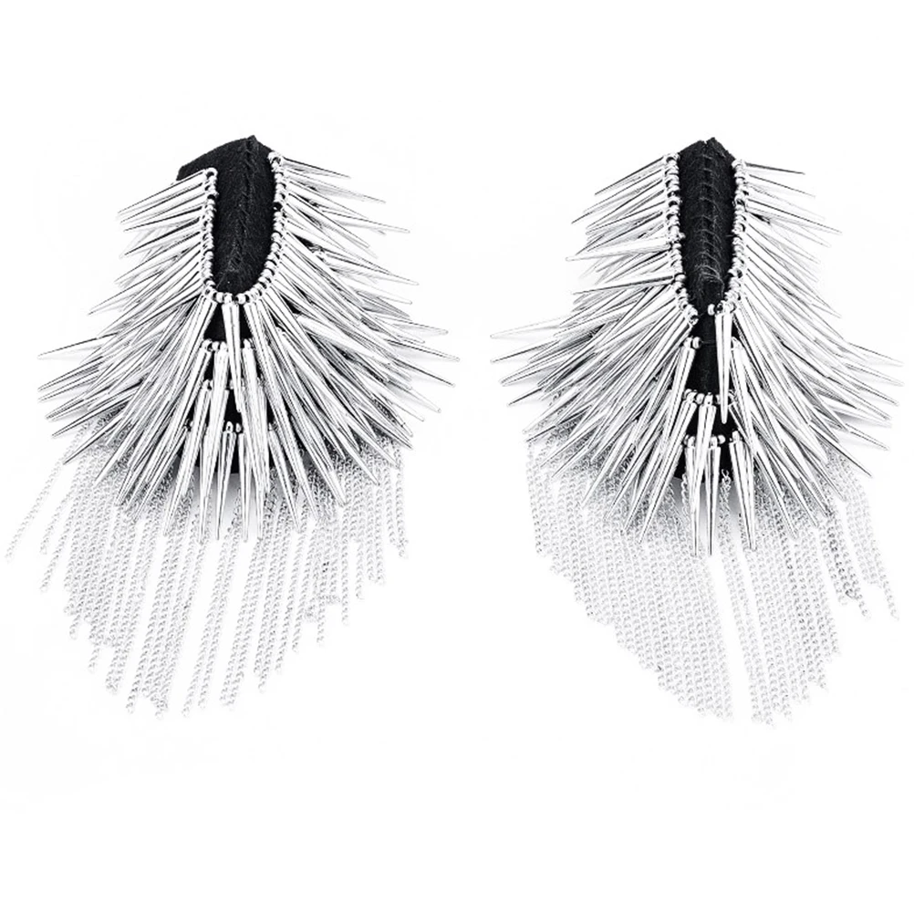 

Rivet Shoulder Board Tassel Decor Retro Prince Clothing Accessories Durable Alloy Fashion Design Men Women Jackets Pads
