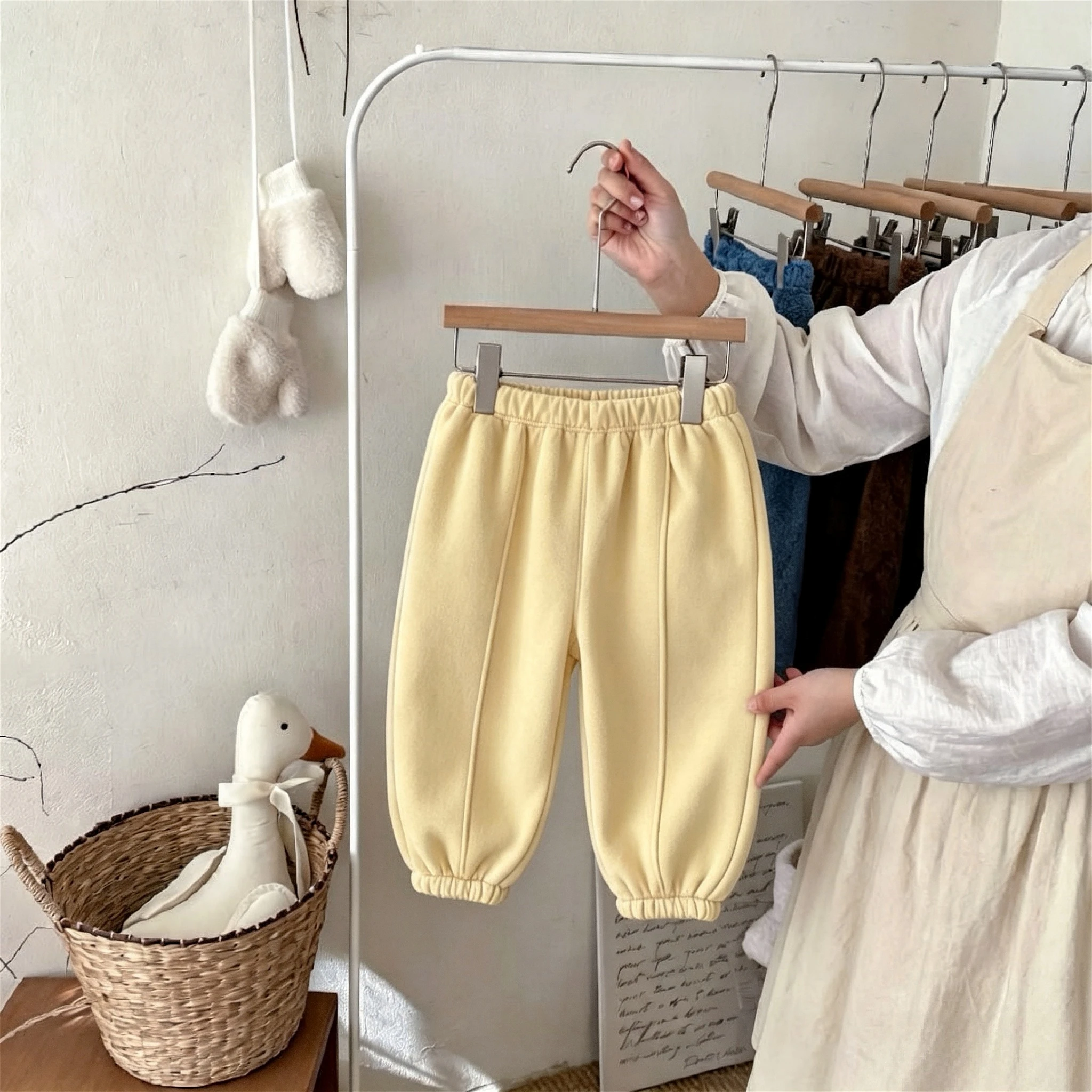 Solid Color Fashion Casual Sweatpants For Children's Clothes Fall Winter Thicken Warm Kids Trousers Korean Simple Sports Pants