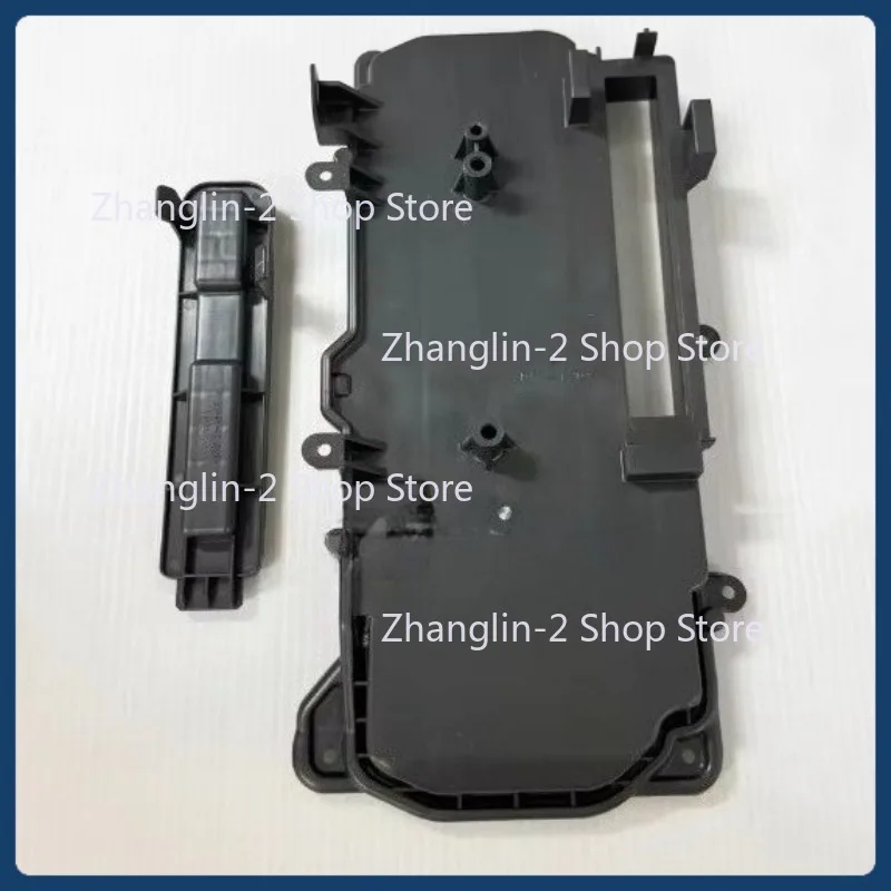 

1Pc for Land Cruiser 4500/4700LC100 Lexus LX470 Air Conditioning Filter Outer Cover Air Conditioning Grid Cover Small Cover