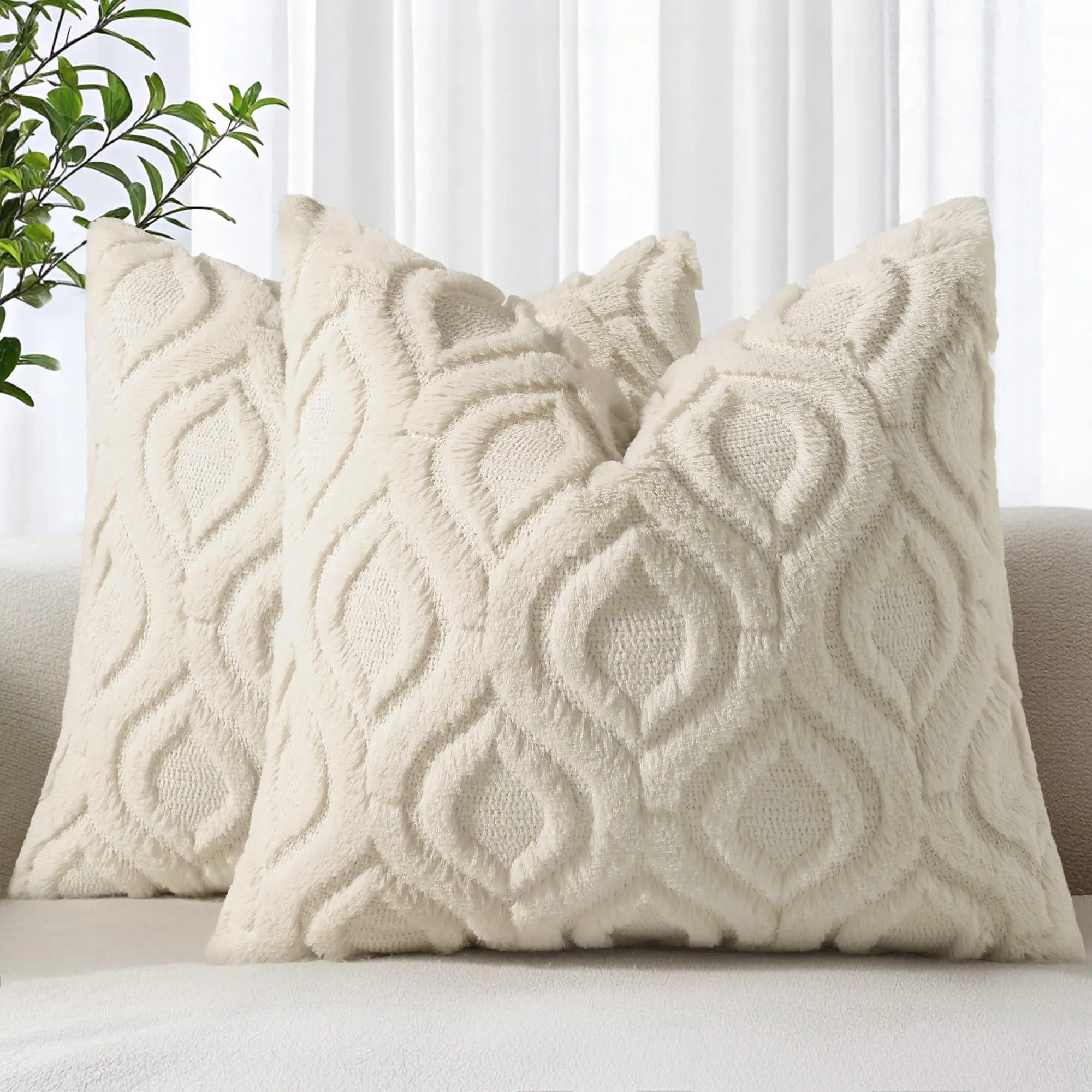 Throw Pillow Covers 18x18 Inch Set of 2, Soft Plush Decorative Faux Fur Solid Couch Pillow Covers,Farmhouse Square Pillow Cases