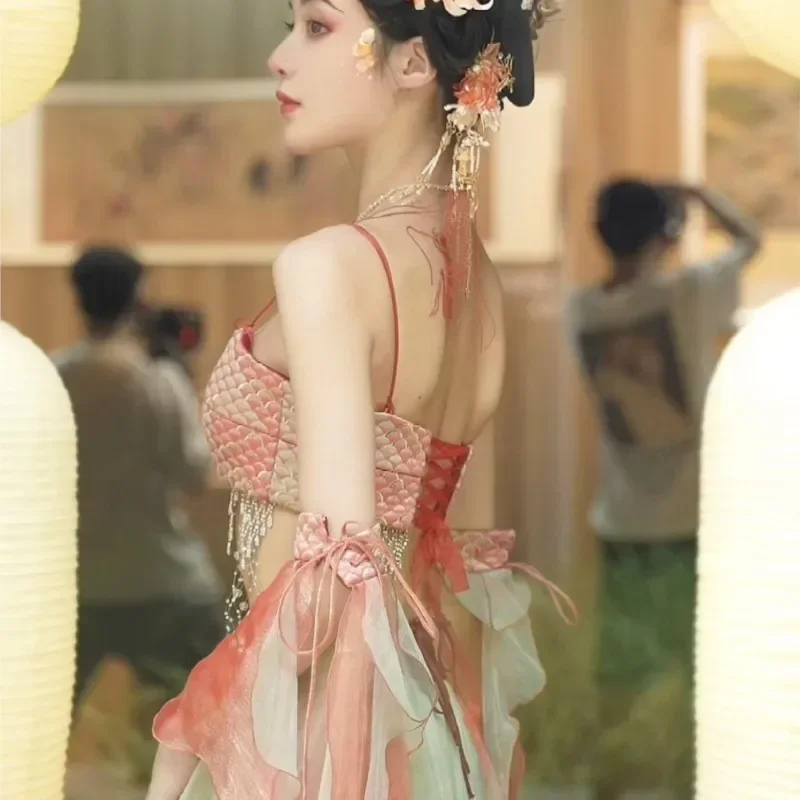 2025 new Travel photography clothing Hanfu koi dance costume Western exotic wind costume