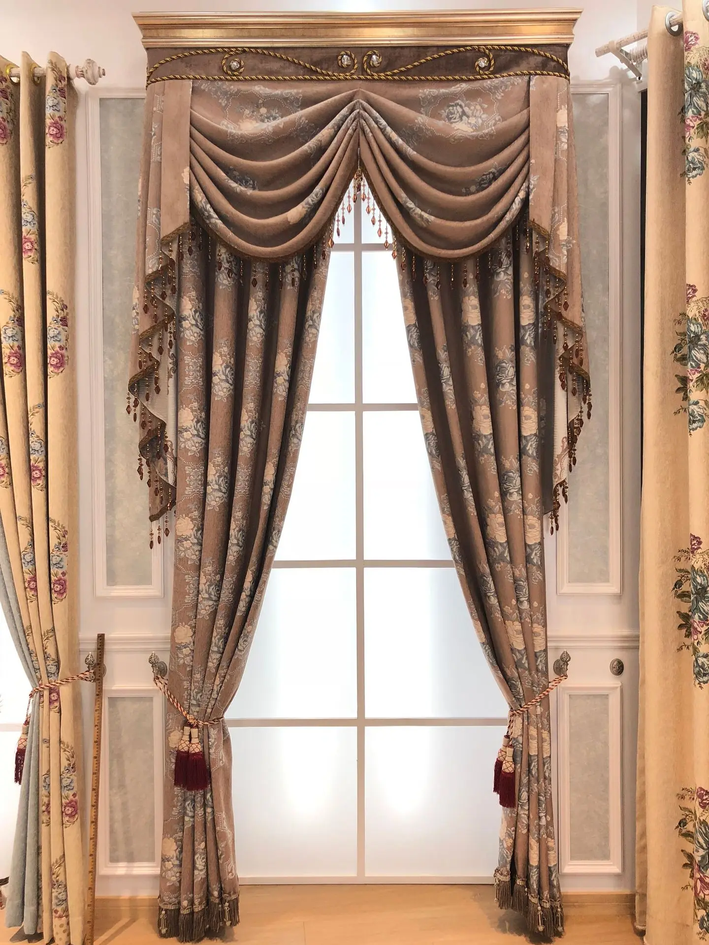 

Custom Chenille shade European embroidered living room bedroom study coffee cloth blackout curtain tulle valance drape C1705