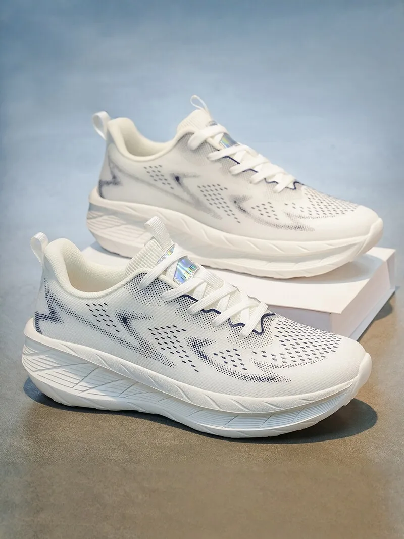 Ultra-Light Men's Running Shoes Fall Season Anti-Slip Thick Bottom Sports Shoes Student Competitive Speed Running Shoes