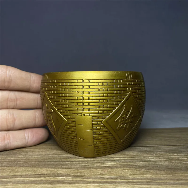Antique Brass Trumpet Abundant crops and prosperity year after year, a copper treasure bowl Copper basket vat Home Feng Shui Dec