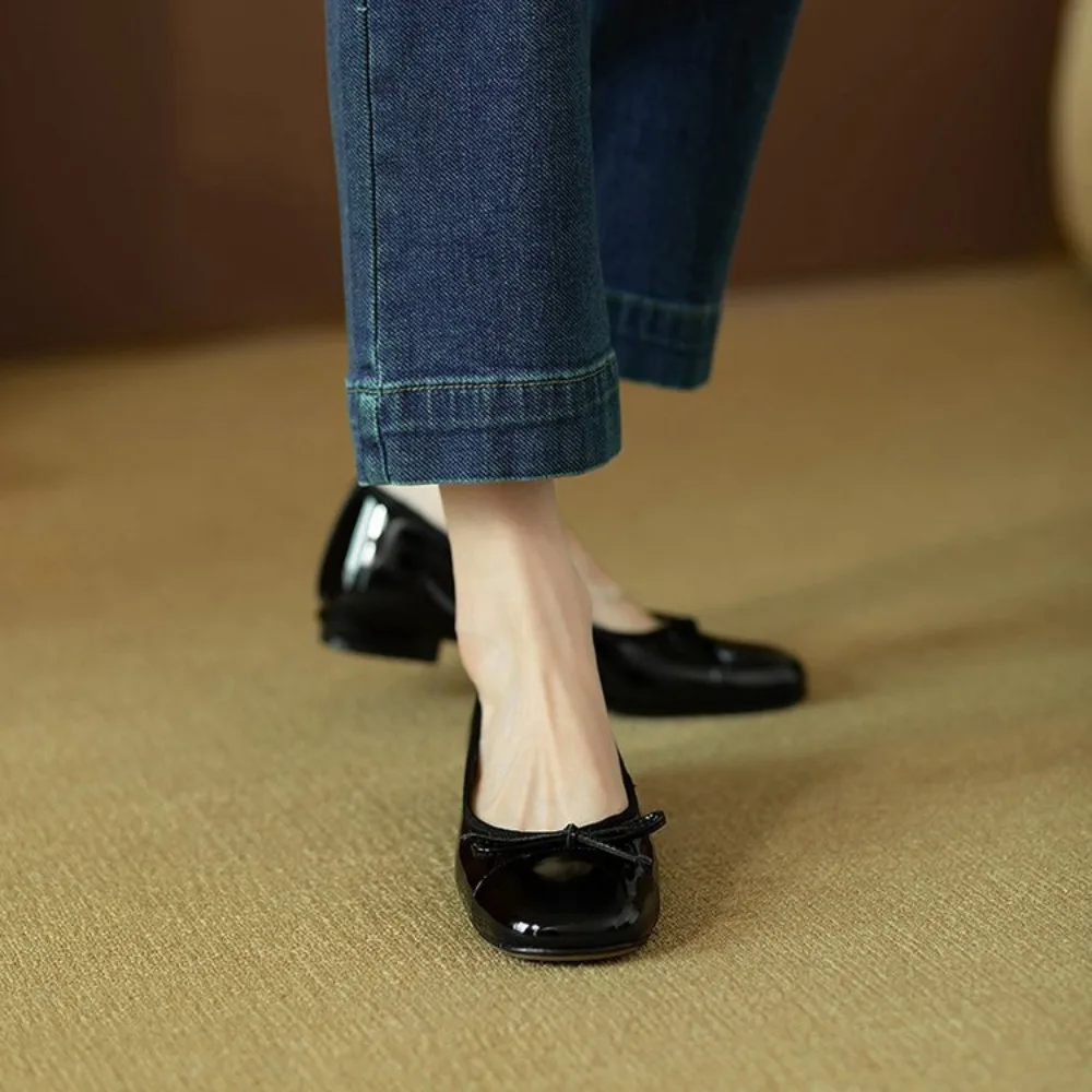 2024 Woman\'s Flats Patent Leather Ballet Flats Bowtie Boat Shoes Low Heels Slip on Flat Shoes Woman Black Loafers Spring Autumn