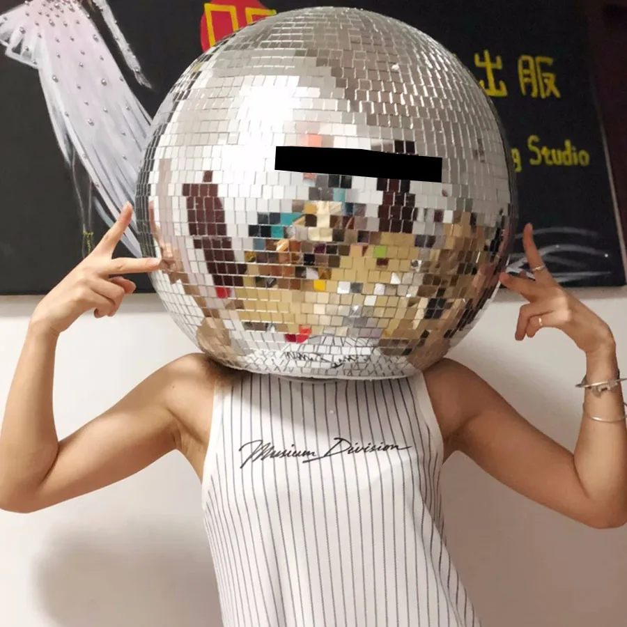 

Dia40CM Silver Disco Ball Helmet Disco Stage Bar Party Helmet Mirror Glass Disco Ball Costume Hat for Bar Wedding Holiday Decor