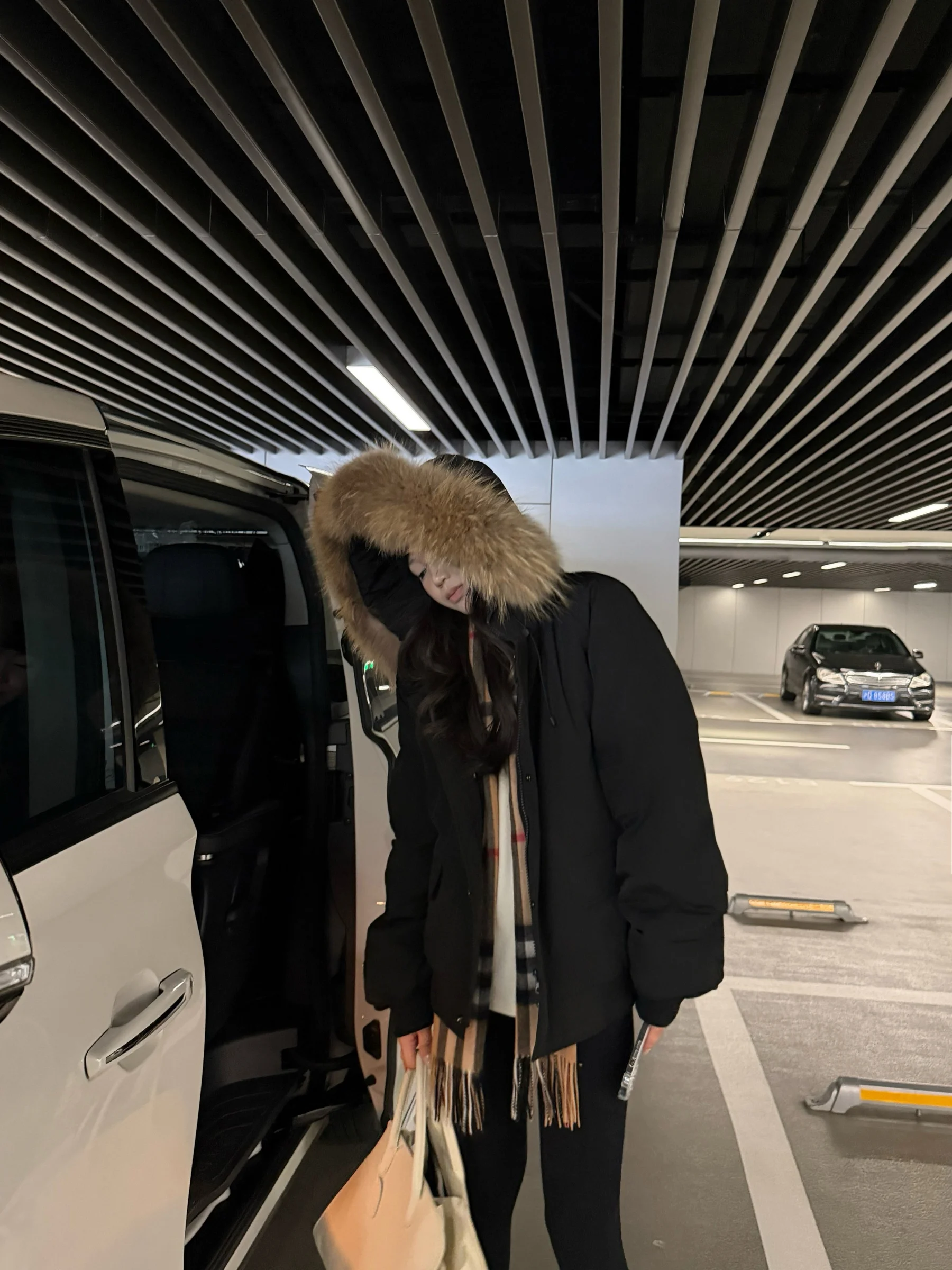 

Женская утепленная пуховая парка 5werkwen с отстегивающимся меховым воротником и капюшоном, теплая, для повседневной носки, стандартный крой