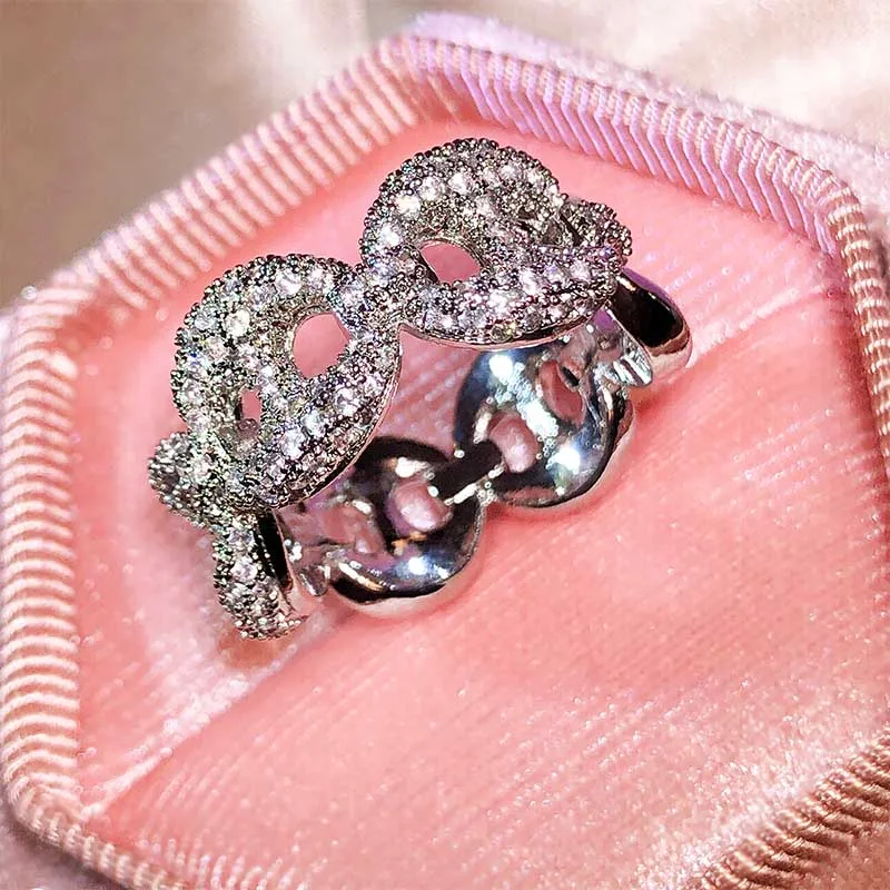 

NEW Delicate Pig Nose Twist Openwork Full Of Diamond Couple Ring For Women Geometric Silver-Plated Christmas Gift Party Jewelry