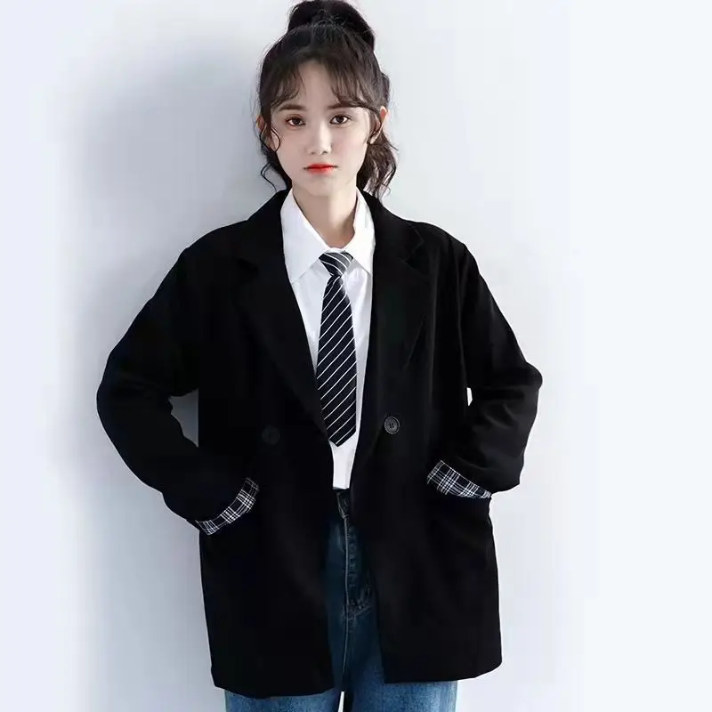 ​ سترة نسائية صغيرة للربيع والخريف بأصفاد ملفوفة باللون الأسود وصلت حديثًا سترة فضفاضة كلاسيكية غير رسمية منقوشة على الطراز الكوري ​