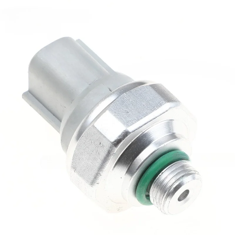 MR117068 Air conditioning pressure sensor For 1993-2018 Toyota Tacoma