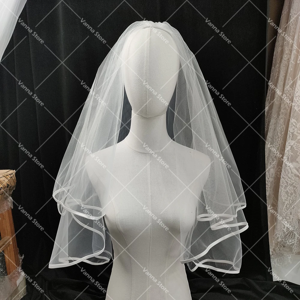 

Ribbon Edged Wedding Bridal Veils With Comb Irregular Length Cream White Two Layers Face Blusher Head Veil