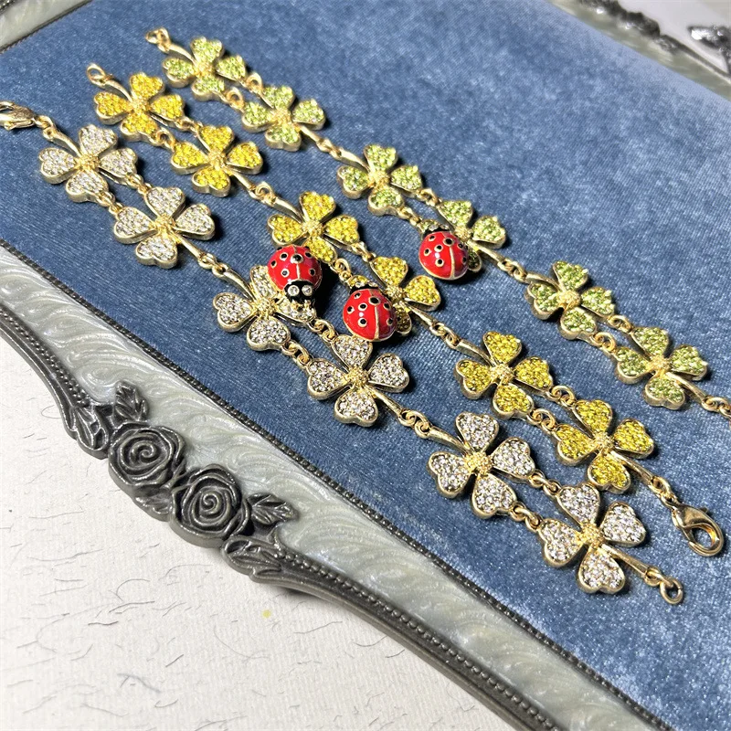 

Fashion Jewerly Vintage Fresh Full Rhinestone Lucky Four-Leaf Clover Hand-Painted Enamel Seven-Star Ladybug Bracelet for Women