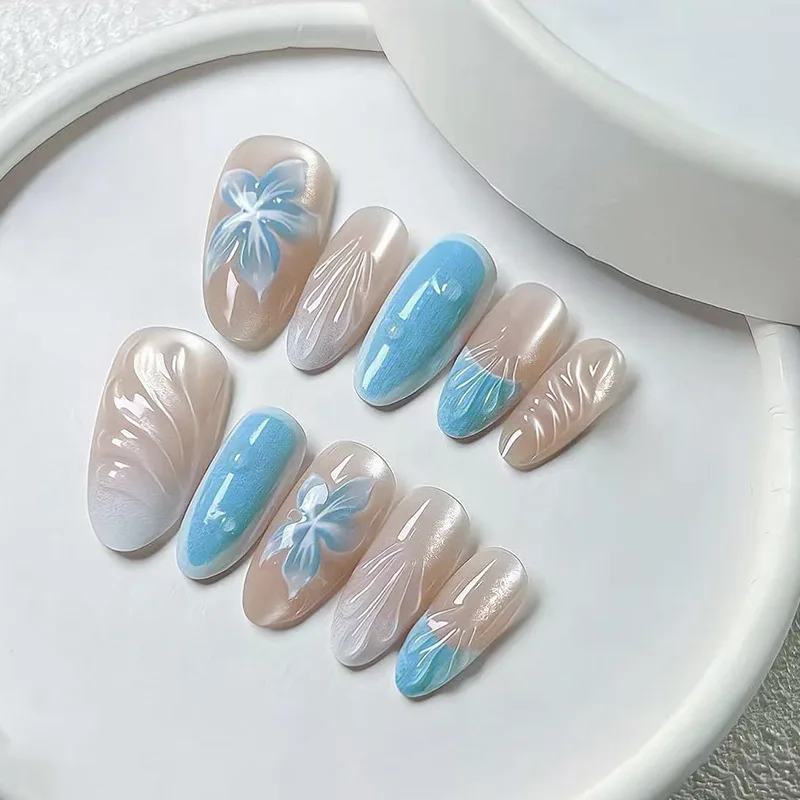 24 Uds. De uñas postizas francesas con degradado azul claro, conchas de flores de lirio 3D, uñas postizas de almendra brillantes, uñas postizas dulces, prensa