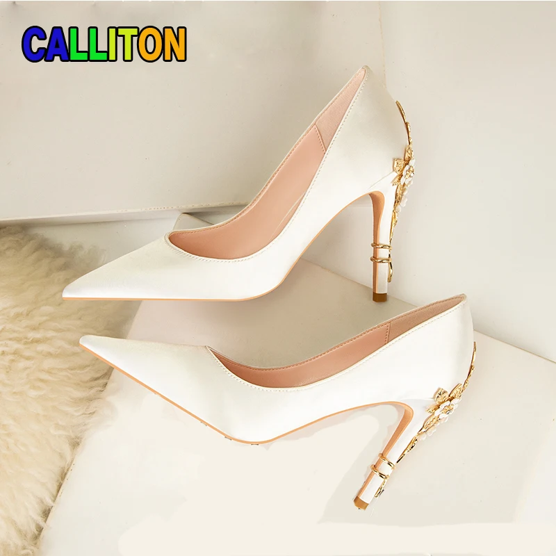 Women\'s Shoes Party Designer Satin Fashion Sexy Stiletto High Heels Elegant Wedding Shoes Bride Banquet Metal Flowers Pumps 2022