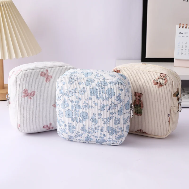

New Cute Waterproof Make Up Storage Bags Girls Cosmetic Bags Cases Cute Lipstick Storage Bag for Sanitary Napkin Pads Case
