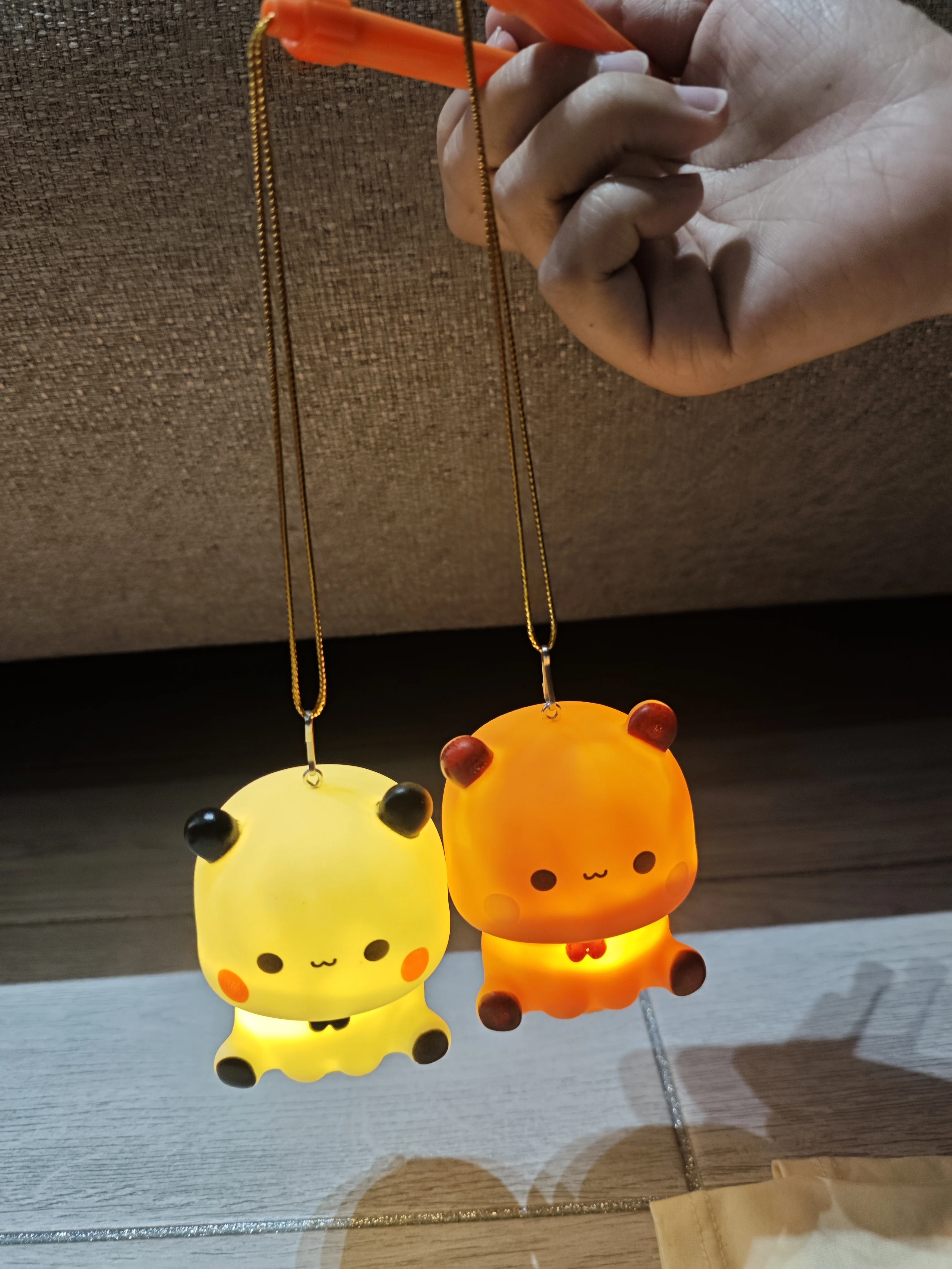 cute-pet-handheld-diy-lanterns-for-mid-autumn-festival-plastic-craft-small-flower-lamps-adorable-cartoon-design-new-model
