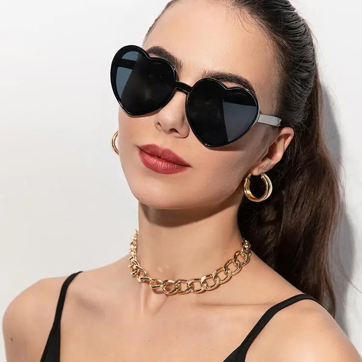 

Eyewear Cosplay Party Glasses UV400 Protection Heart Sunglasses for Women Heart-Shaped Sunglasses Clout Goggle