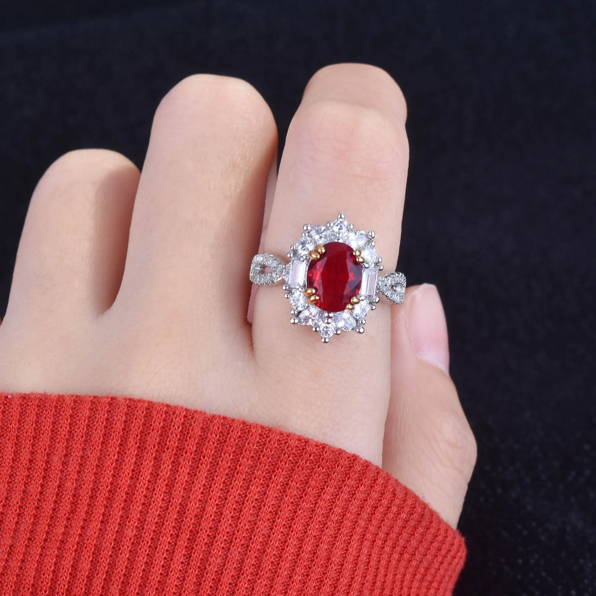 Ruby Ring Set with Exquisite Craftsmanship Simple and Generous Opening Colorful Treasure Women\'s Ring