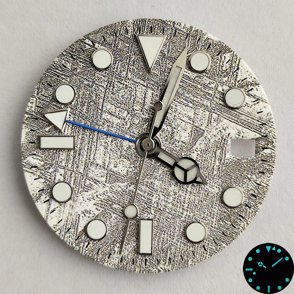 GMT 28.5mm dial NH34 dial/pointer matching NH34 movement GMT pointer blue-green luminous dot