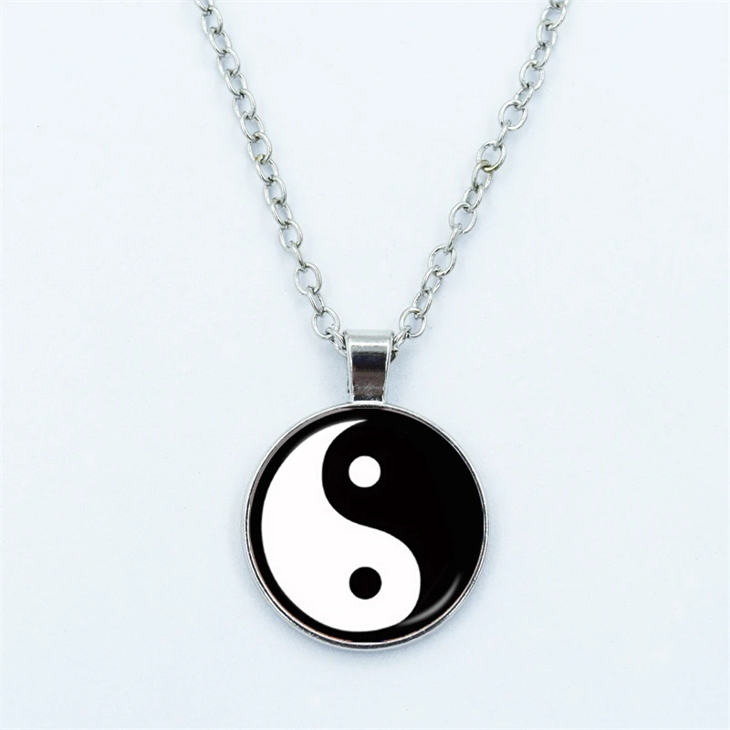 Yin Yang Tai Chi Necklace for Women Jewelry Moon Dragon Cabochon Glass Pendant Fashion Statement Crystal Necklace Gift