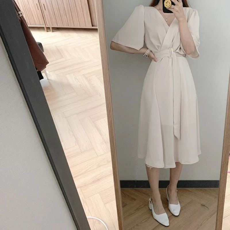 REALEFT Frühling Sommer Damenkleider mit ausgestellten Ärmeln, Schärpen, 2025, neues vorderes Kreuz, V-Ausschnitt, elegantes, lässiges, gerades Kleid für Damen