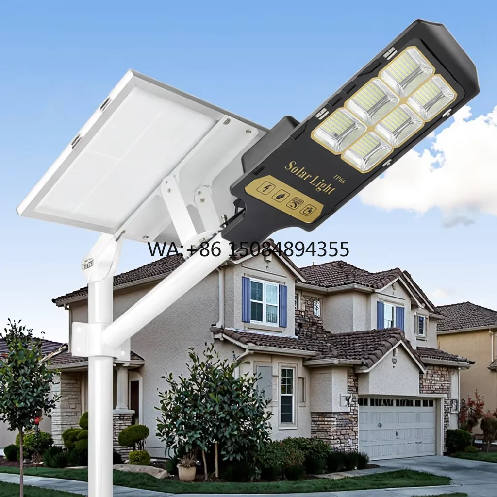 High Brightness Remote Control Waterproof IP65 Easy Installation Outdoor Solar Street Light
