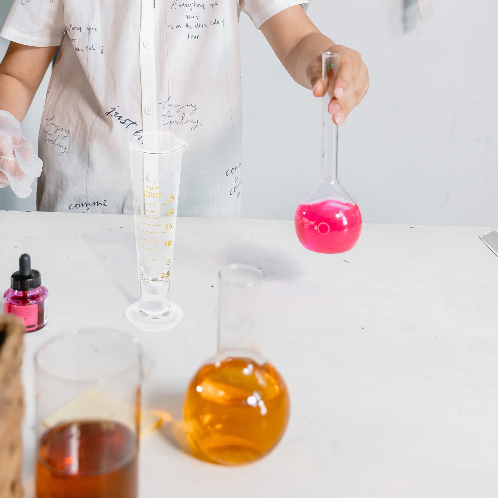 Clear Graduated Laboratory Measuring Glass Beakers Liquid Measuring Cup Heat Resistant for Chemistry Research Experiment Lab