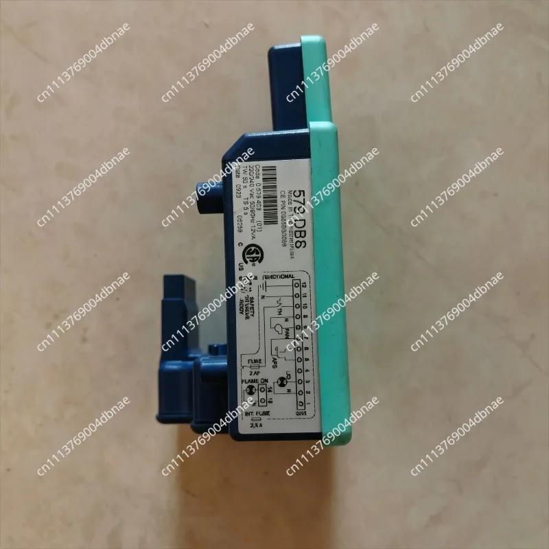 Original imported 579DBC gas wall-mounted boiler igniter high pressure ignition module accessories
