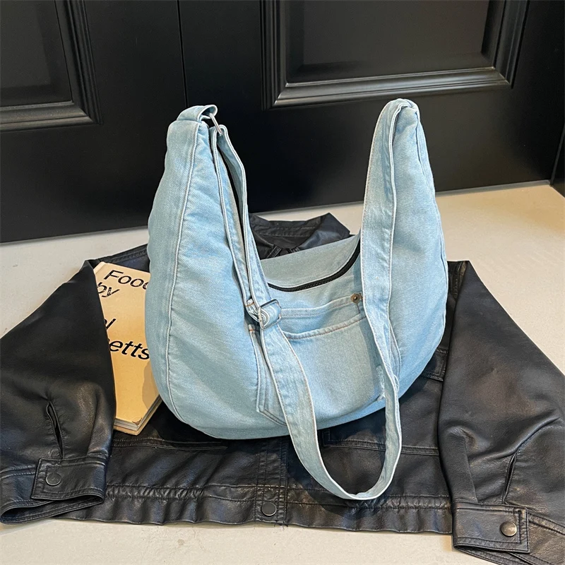 1 Piece Solid Color Denim Shoulder Bag fashion Large Capacity Commuter Crescent Bag