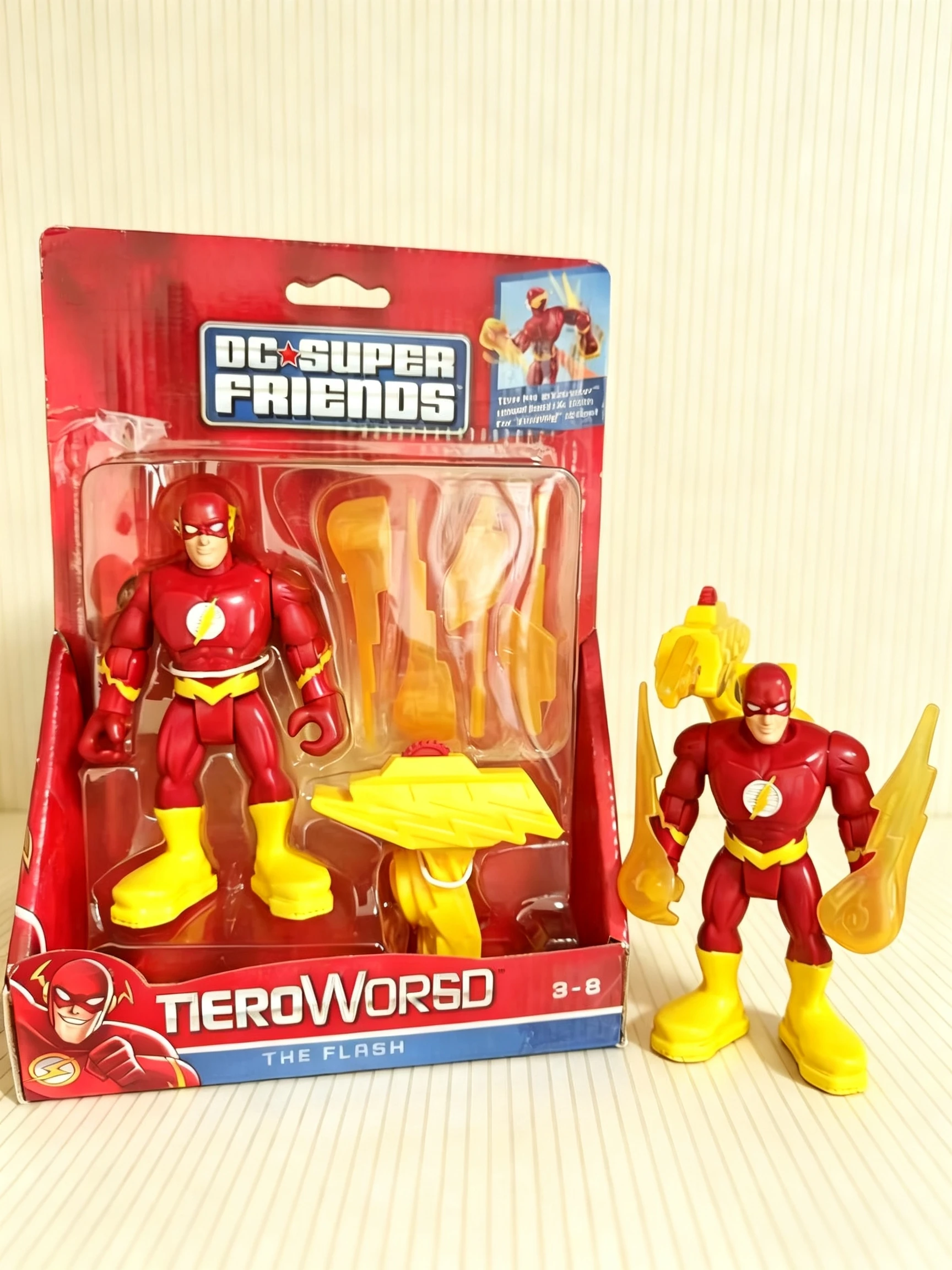 Boneco de Ação DC The Flash Super Herói HeroWorld - Brinquedo Colecionável Genuíno da DC Comics