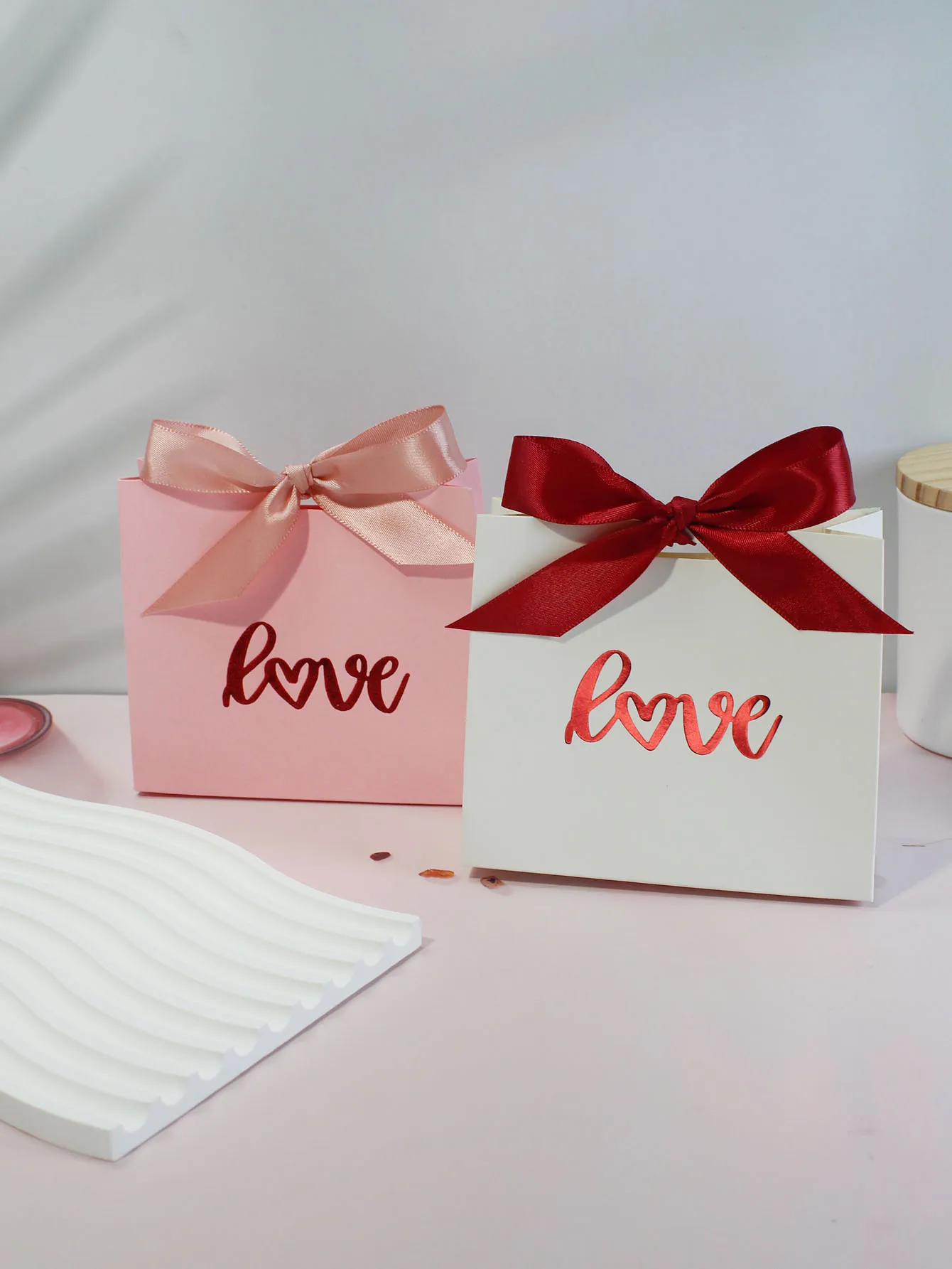 Valentine's Day wedding gift box, candy box, wedding gift Valentine's gift candy box, gift box hot stamping 