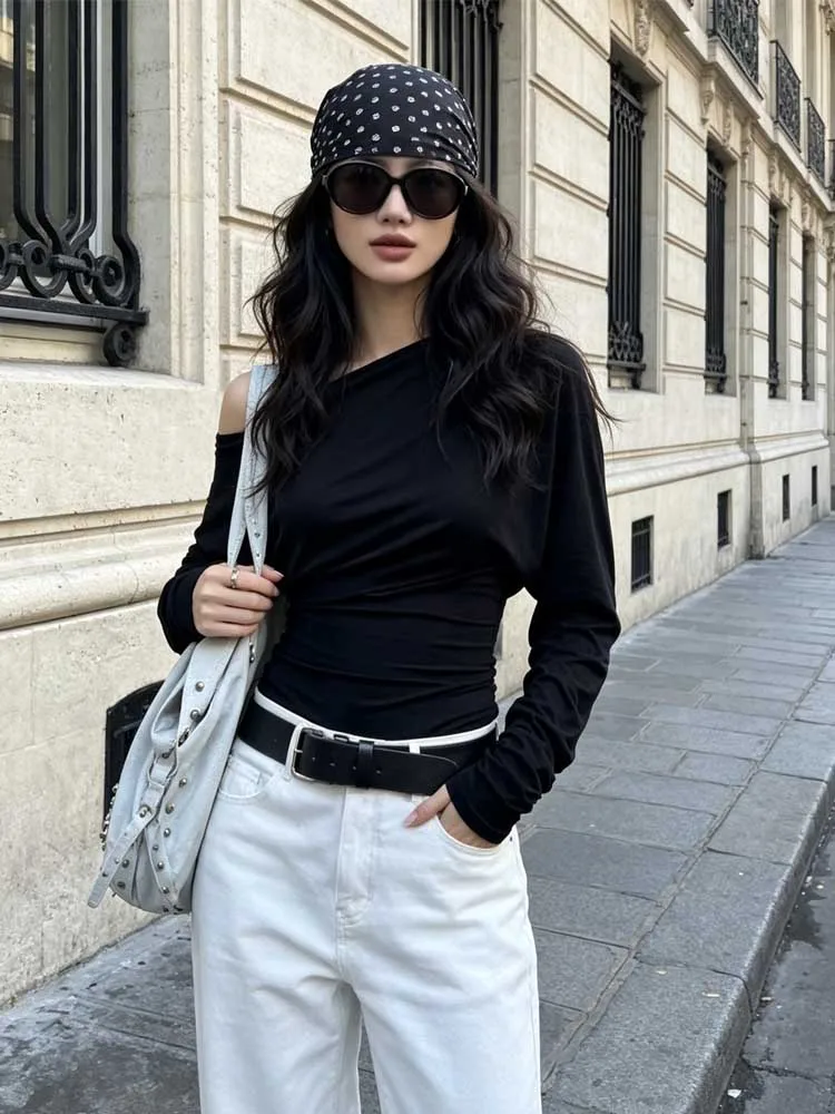 Asymmetric slanted shoulder one line off shoulder long sleeved T-shirt for women, loose shoulder, lazy and pure desire top