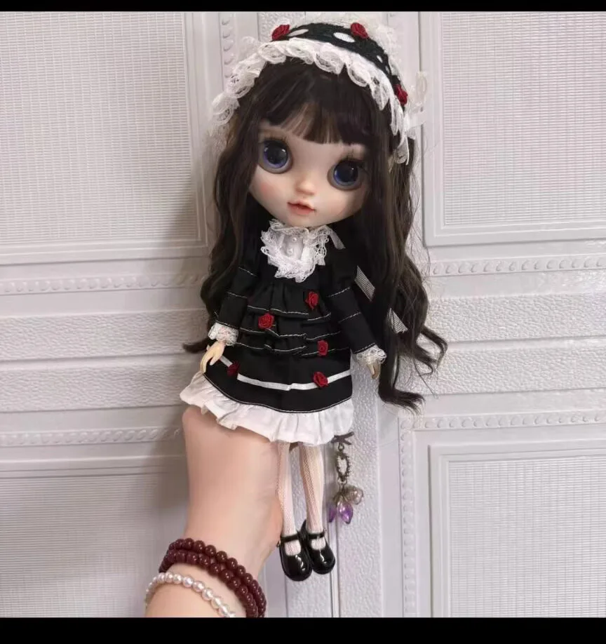 

2pcs 2026 design Japanese rose decoration Main dress + hairband for Blythe/landoudou (Fit for Lulu,ymy24,Ob22,24,26,zone, Jenny)