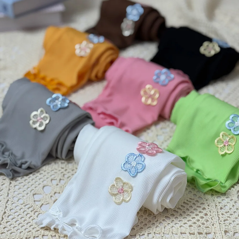 

Girls' Leggings Summer New Children's Pants Medium and Small Children's Ice Silk Thin Nine Points Pants Children's Clothing