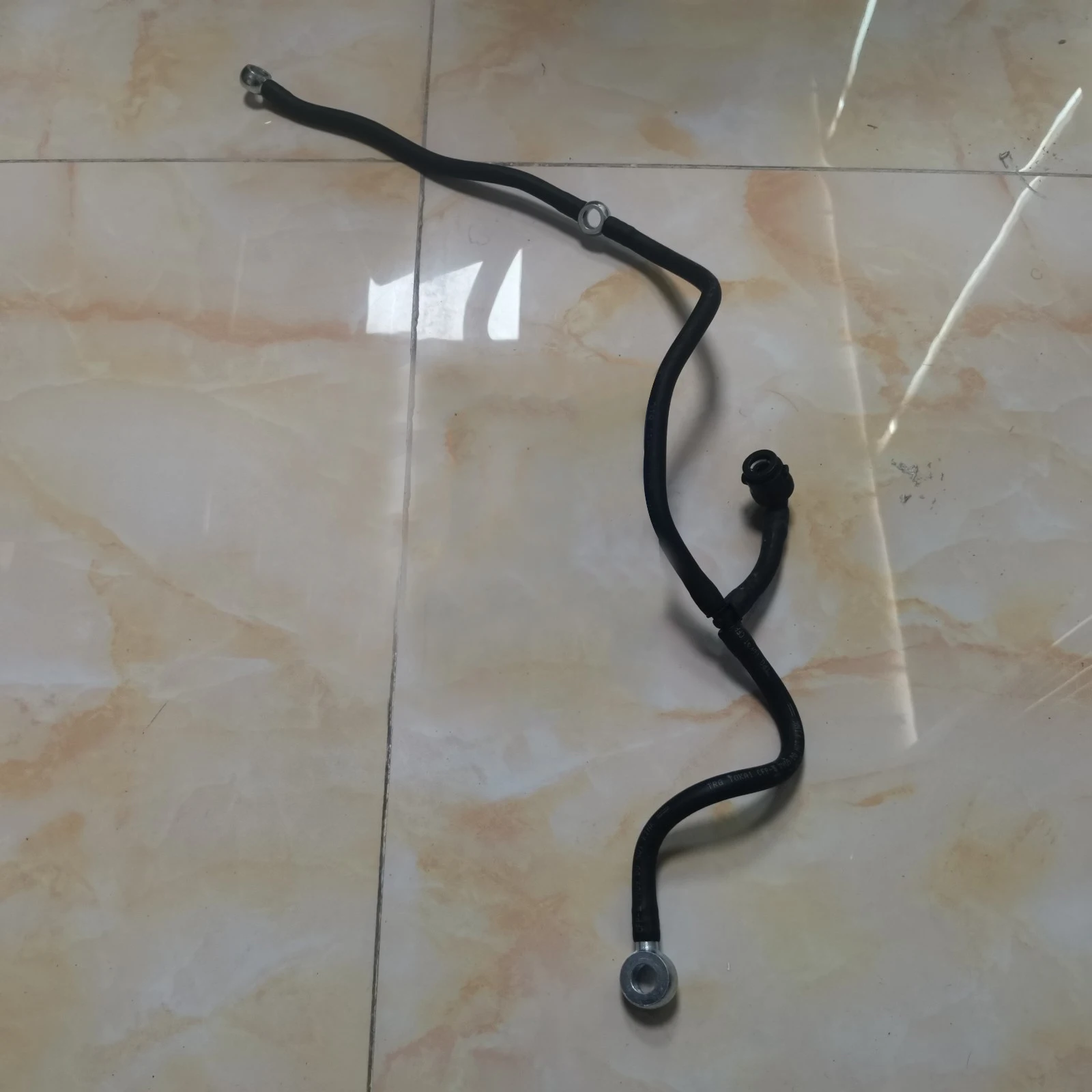 PC200-8 6D107 Fuel Pipe Fuel Supply Pipe 6754-71-5420 6754-71-5421 6754-71-5422 SAA6D107E-1